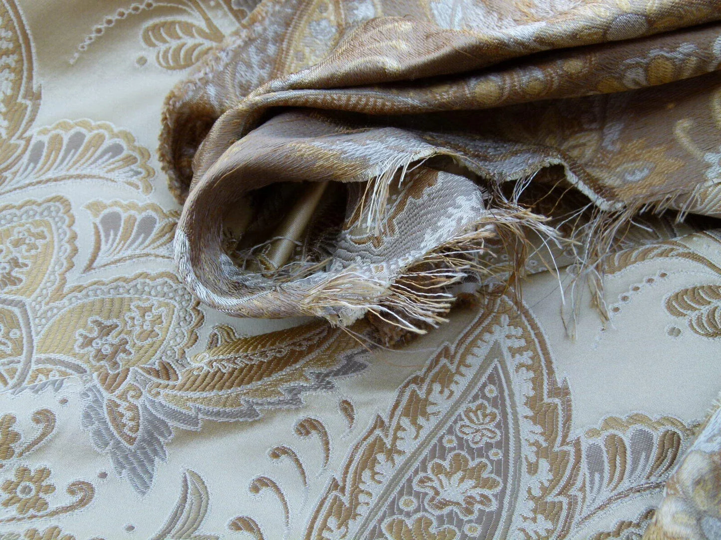 Scalamandre Fonthill Douglas Flax Neutral 100% Silk Paisley Old World Weavers MSRP USD 336/Y