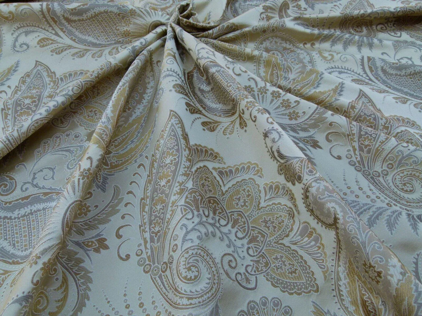 Scalamandre Fonthill Douglas Flax Neutral 100% Silk Paisley Old World Weavers MSRP USD 336/Y