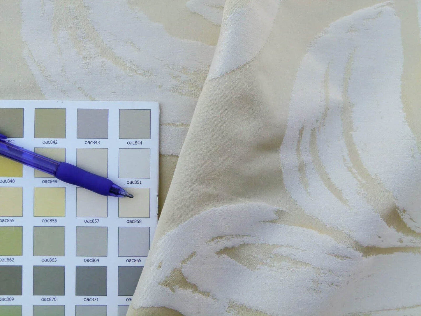 Scalamandre Duquette Meringue Off White Beige Old World Weavers Robust Silk Viscose Swirl Wave MSRP USD 284/y