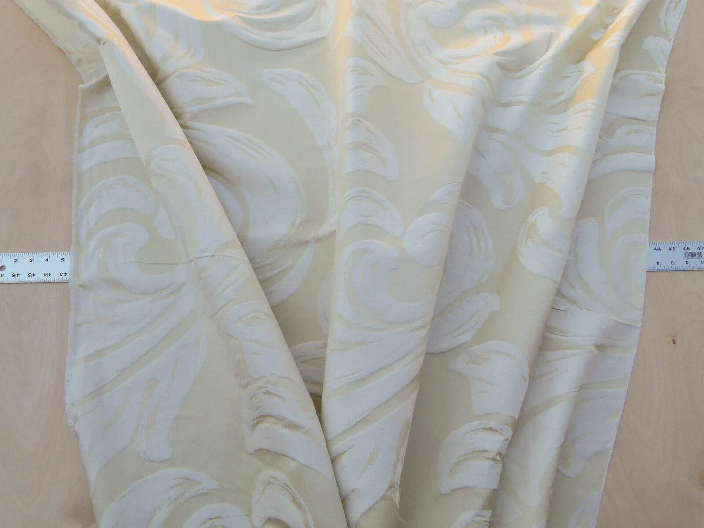Scalamandre Duquette Meringue Off White Beige Old World Weavers Robust Silk Viscose Swirl Wave MSRP USD 284/y
