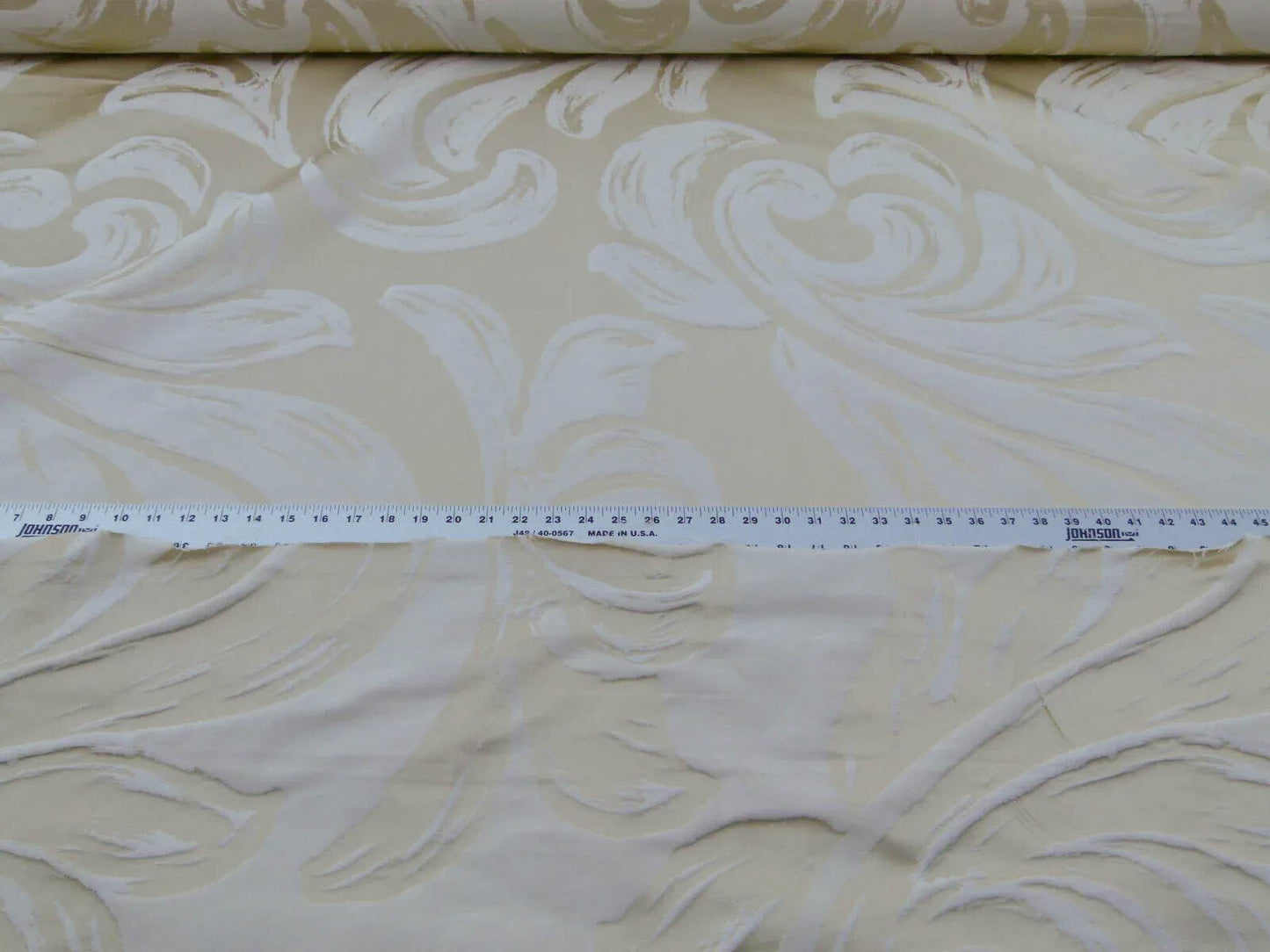 Scalamandre Duquette Meringue Off White Beige Old World Weavers Robust Silk Viscose Swirl Wave MSRP USD 284/y