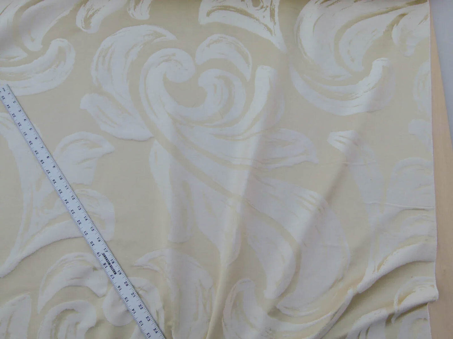 Scalamandre Duquette Meringue Off White Beige Old World Weavers Robust Silk Viscose Swirl Wave MSRP USD 284/y