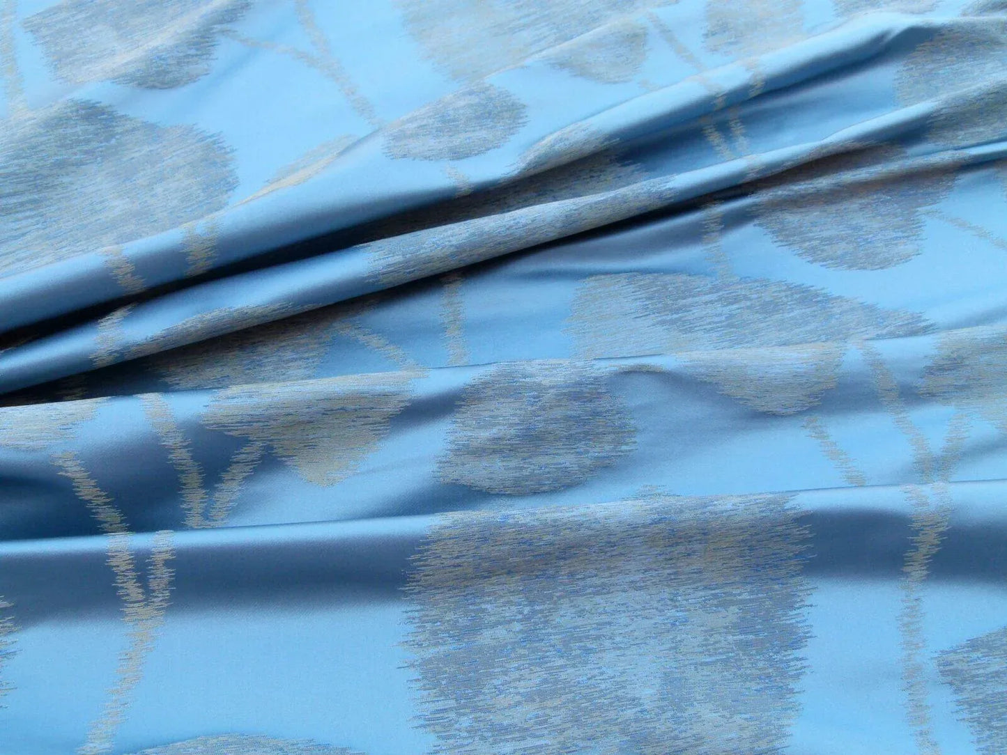 Scalamandre Isabella Blue Shimmer Mystic Foliage Heart Shape Silk Lampas Old World Weavers MSRP USD 428/y