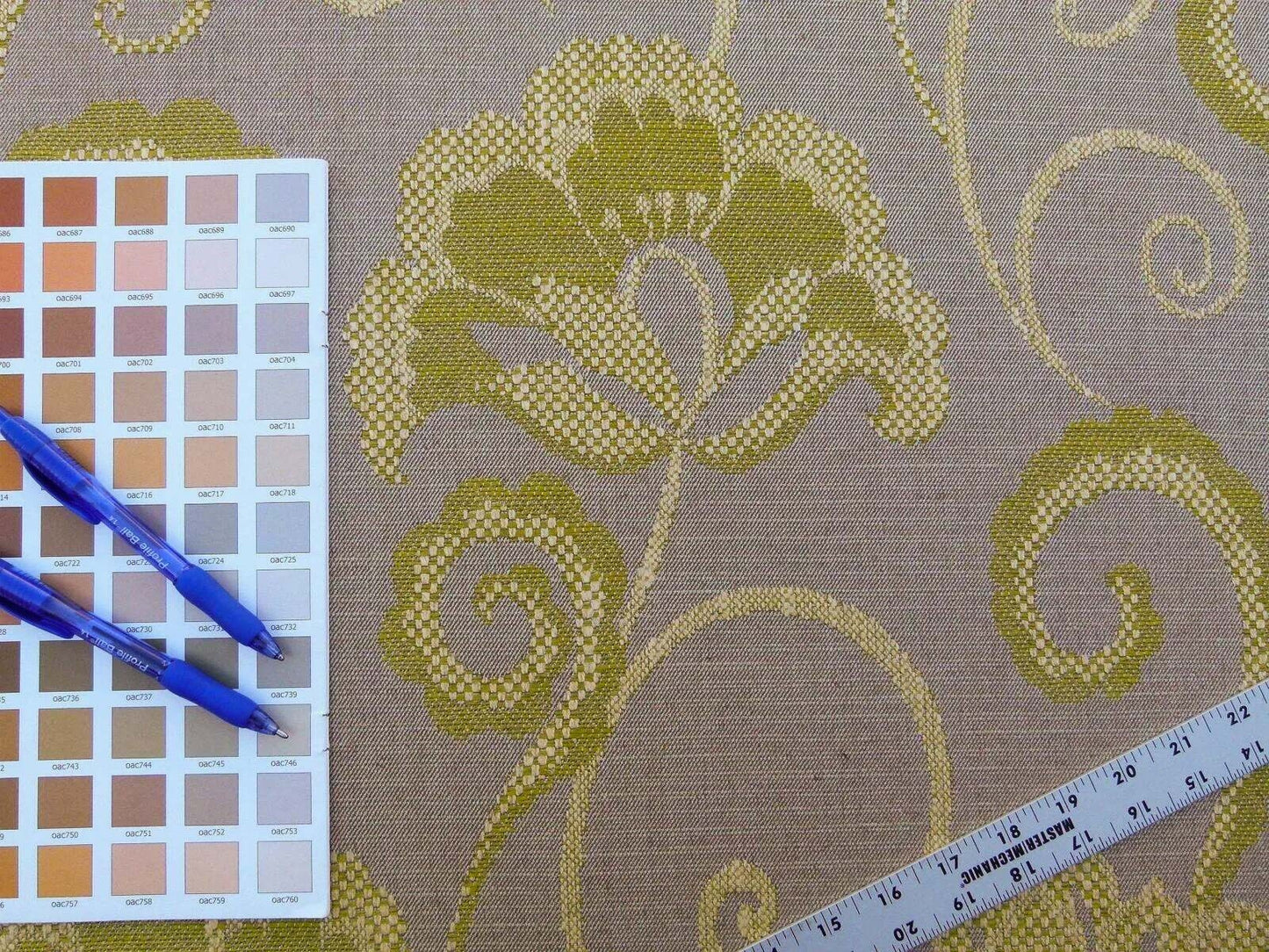 Scalamandre Slovenia Lime Green Large Crewel Flower Lampas Fr Italy Old World Weavers MSRP USD 290/Y