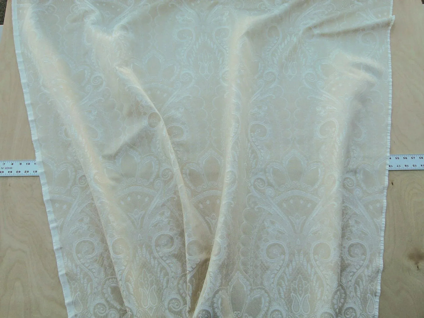 Scalamandre Old World Weavers Belluno White Renaissance Lace Damask MSRP USD 200/y