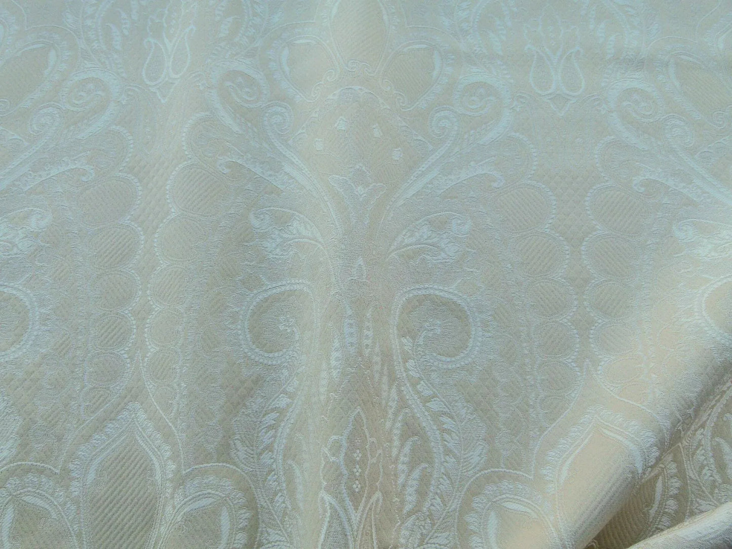 Scalamandre Old World Weavers Belluno White Renaissance Lace Damask MSRP USD 200/y