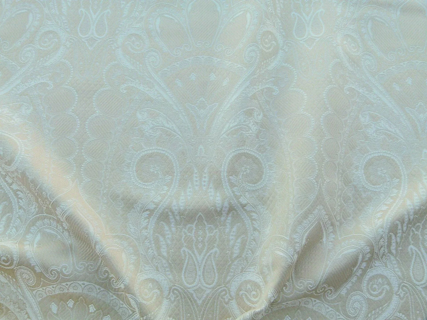 Scalamandre Old World Weavers Belluno White Renaissance Lace Damask MSRP USD 200/y