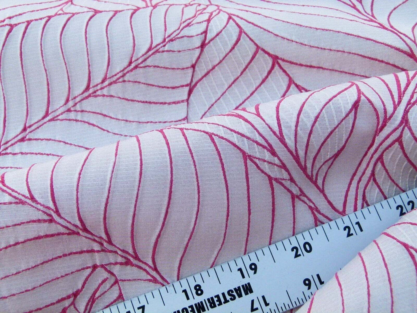 Scalamandre Sagamore Hill Coral Pink Silk Lampas Tropical Foliage Old World Weavers MSRP USD 492/Y