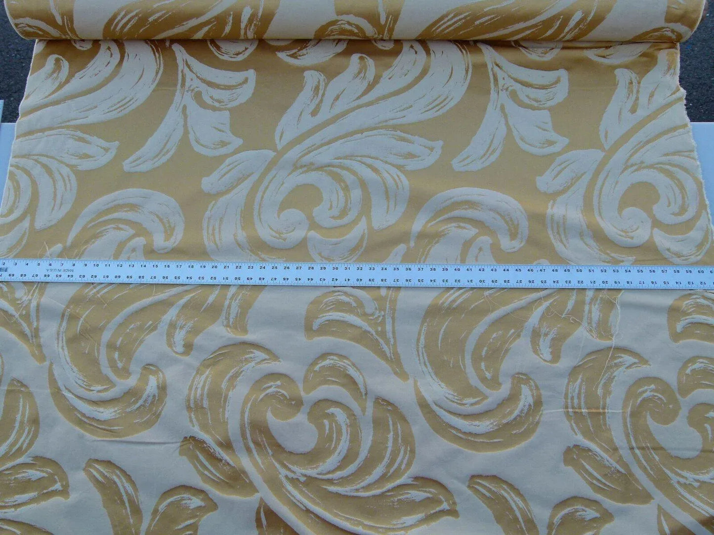 By Yd Scalamandre Duquette Fh Gold Old World Weavers Silk Damask Swirl MSRP USD 284/Y