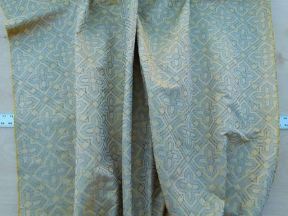 By Yd Scalamandre Charing Cross Gw Mellow Yellow Grey Watkins Iridescent MSRP USD 264/Y