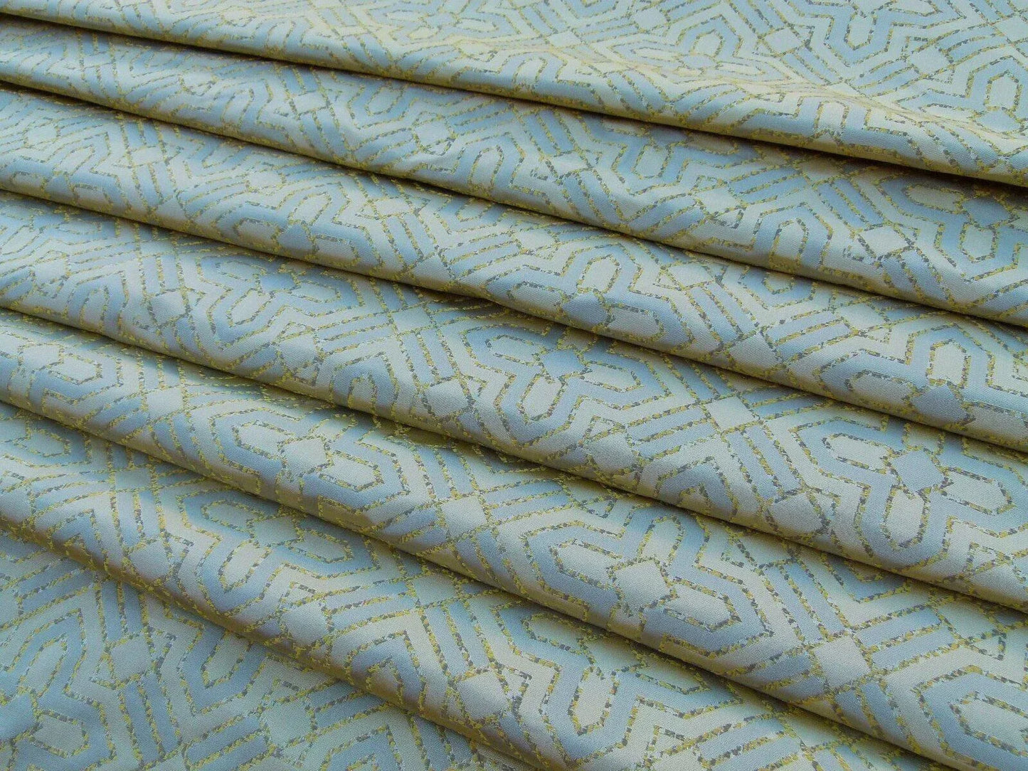 By Yd Scalamandre Charing Cross Gw Mellow Yellow Grey Watkins Iridescent MSRP USD 264/Y