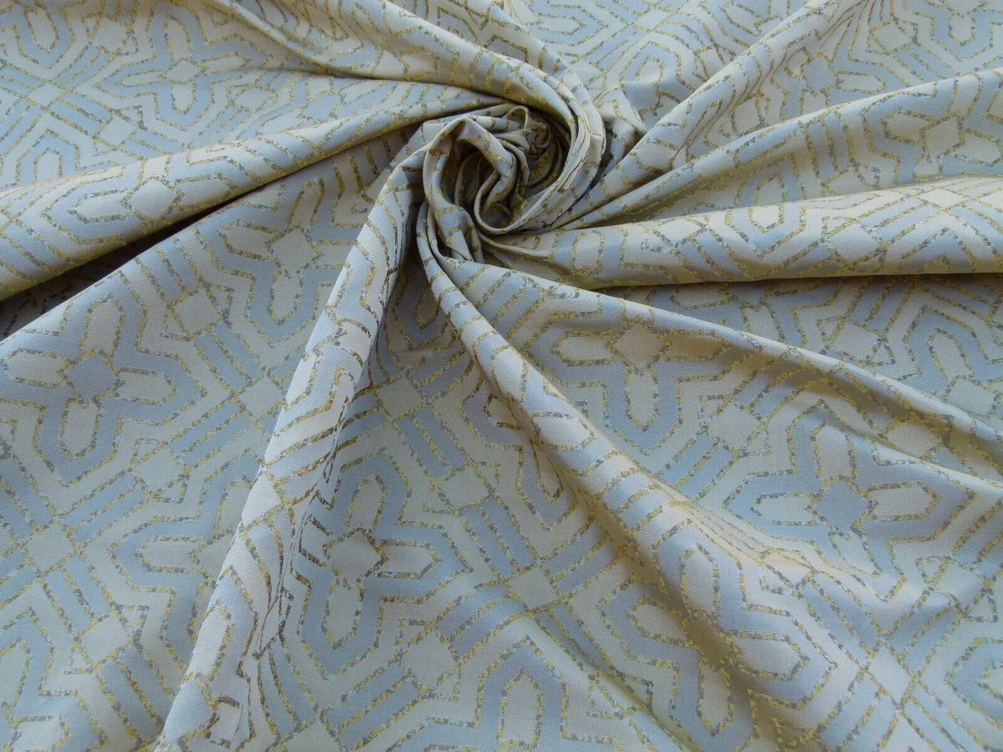 By Yd Scalamandre Charing Cross Gw Mellow Yellow Grey Watkins Iridescent MSRP USD 264/Y