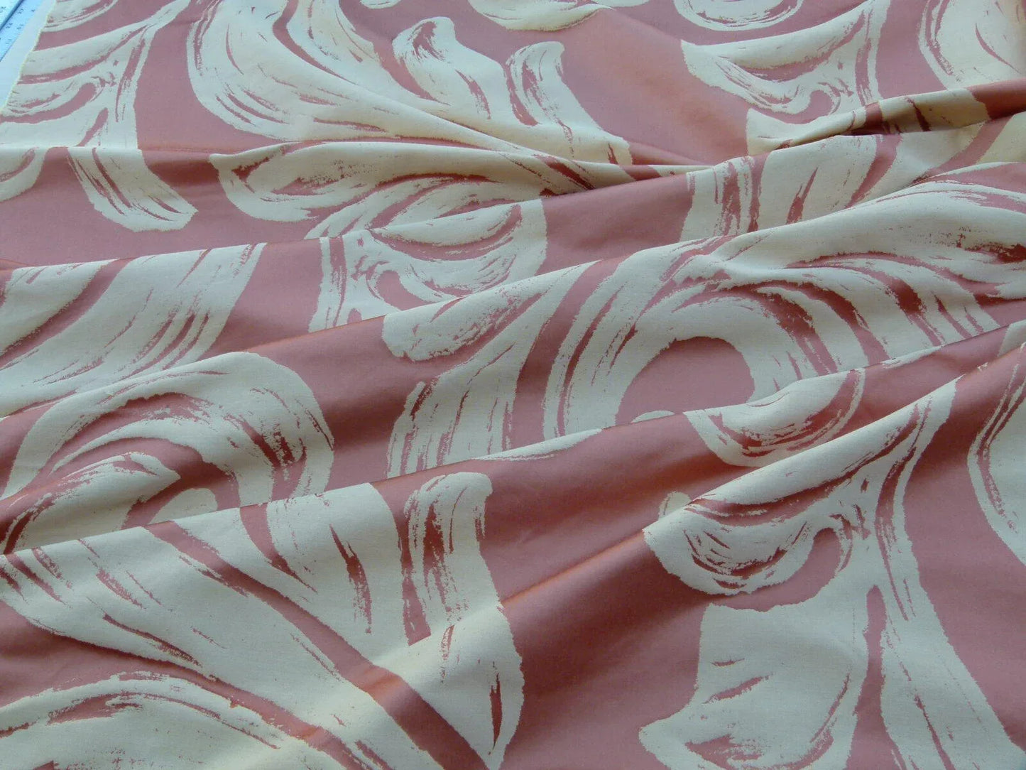 By Yd Scalamandre Duquette Fonthill Peach Blossom Old World Weavers Silk Damask Swirl MSRP USD 284/Y