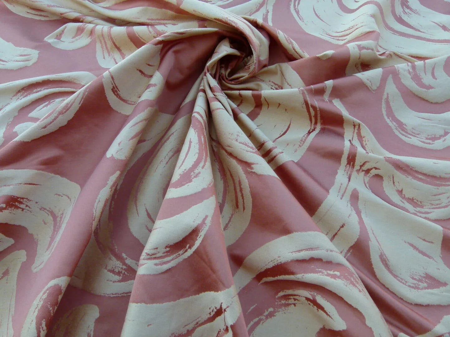 By Yd Scalamandre Duquette Fonthill Peach Blossom Old World Weavers Silk Damask Swirl MSRP USD 284/Y
