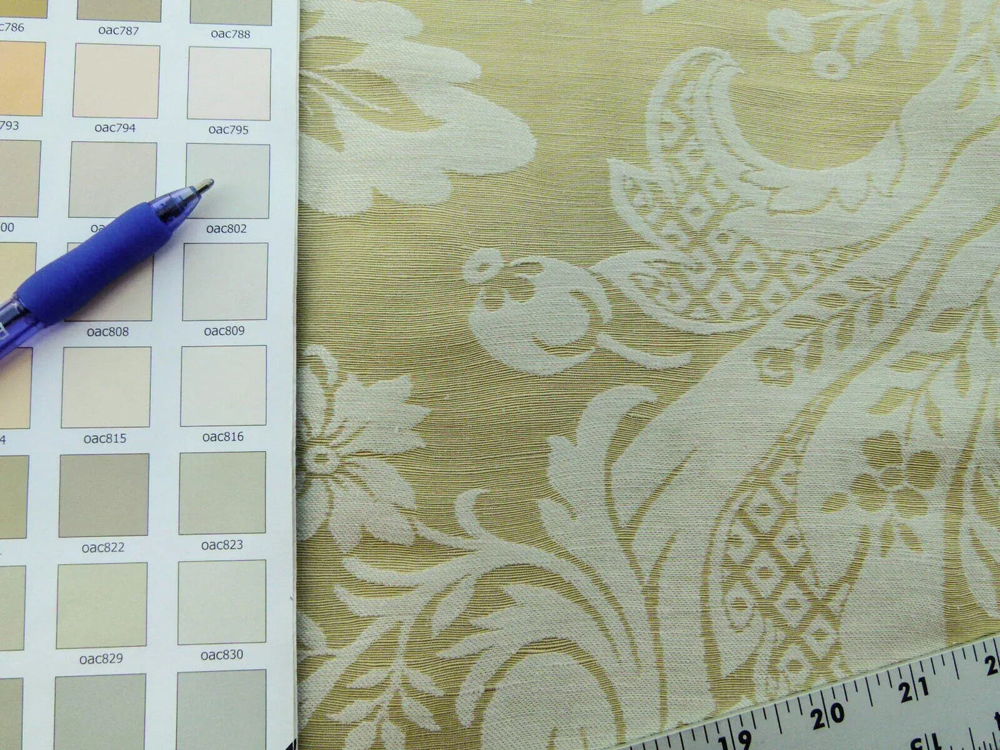 Scalamandre San Leucio Beige Gold Old World Weavers Silk Linen Renaissance Silk Damask MSRP USD 546/Y