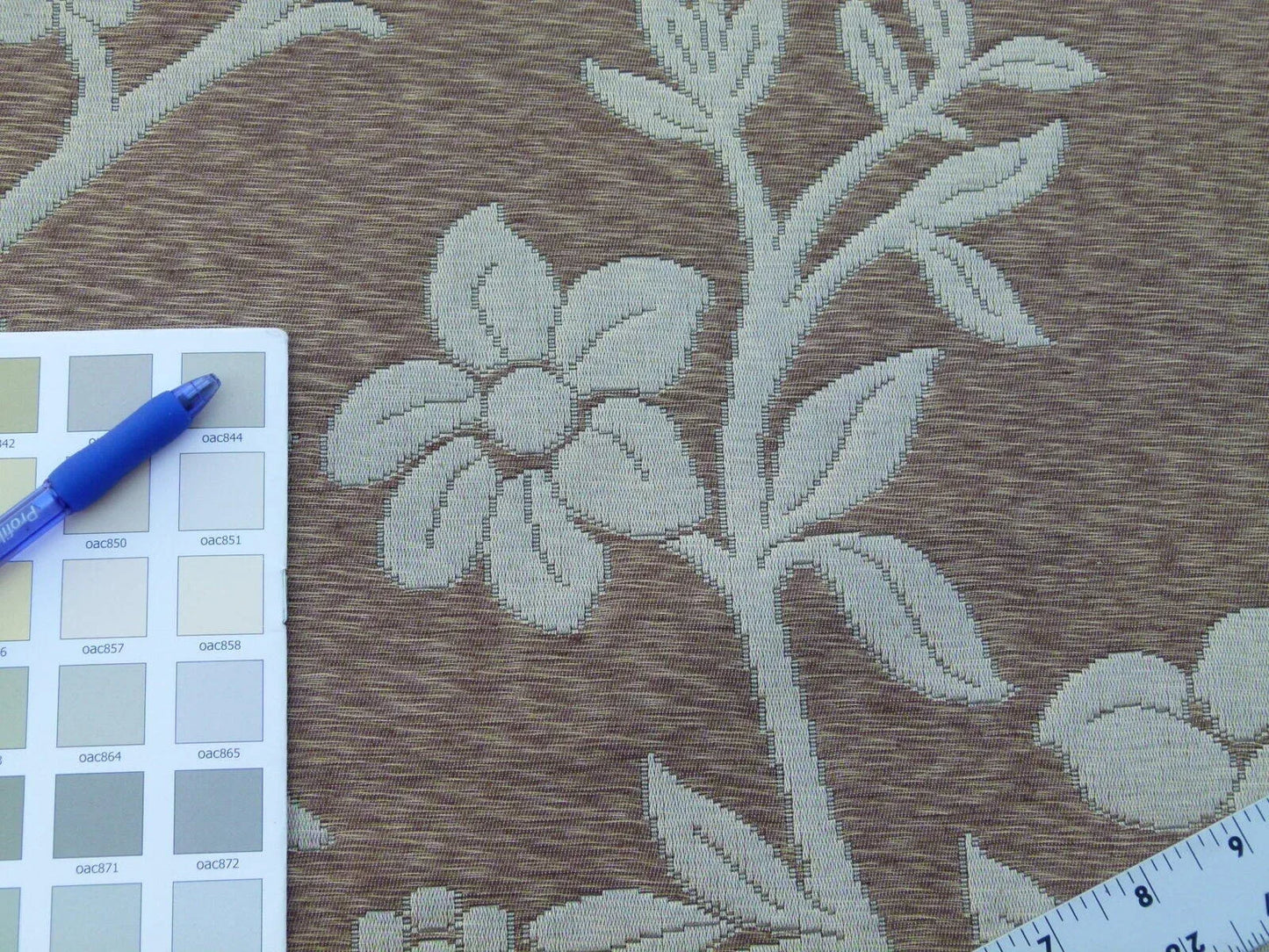 Scalamandre Romantic Sapporo Sand Gold Beige Brown  Silk Linen Lampas MSRP USD 516/y Superb Weight! Vine