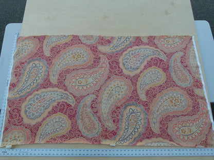 0.9Y Scalamandre Hamadan Blue Red Print Linen Grey Watkins MSRP USD 272/Y  Old World Weavers Paisley Print