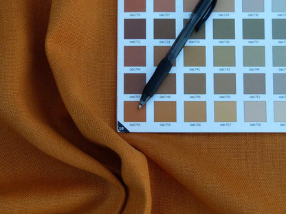 Scalamandre Isi Goallo Oro Golden Yellow 100% Linen MSRP USD 138/yd Old World Weavers