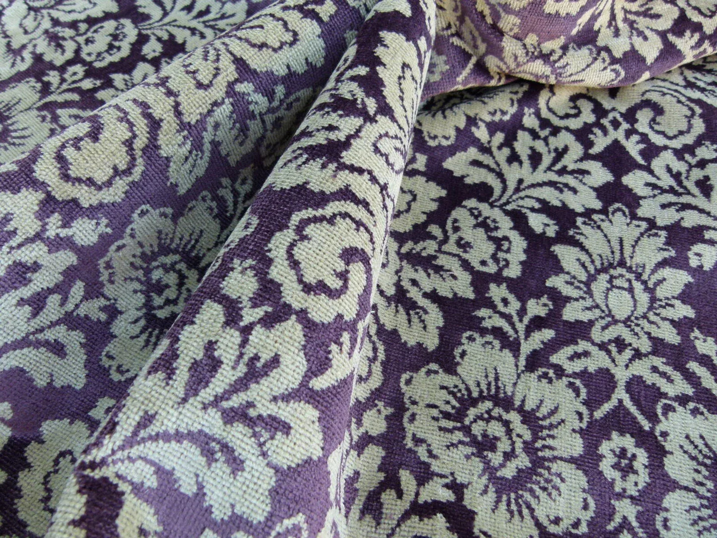 Scalamandre Audrey Cut Velvet Linen Purple Renaissance Artichoke Rose MSRP USD 427/Y