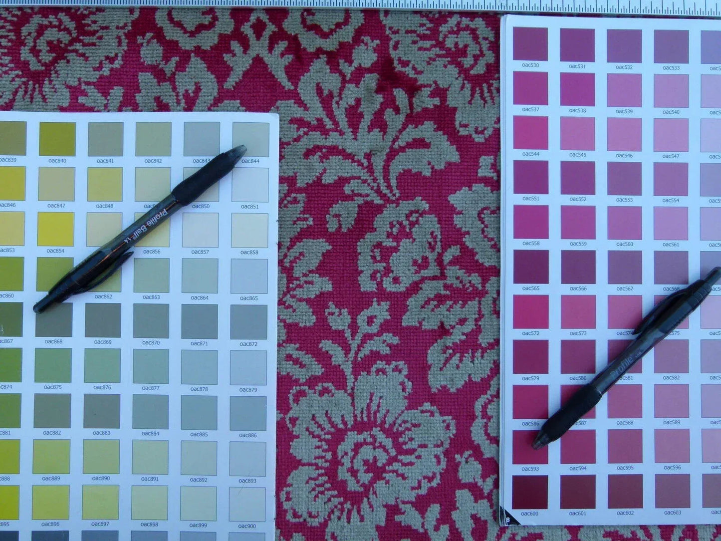 Scalamandre Audrey Damask Cut Velvet Linen Red Renaissance Artichoke Rose MSRP USD 427/Y