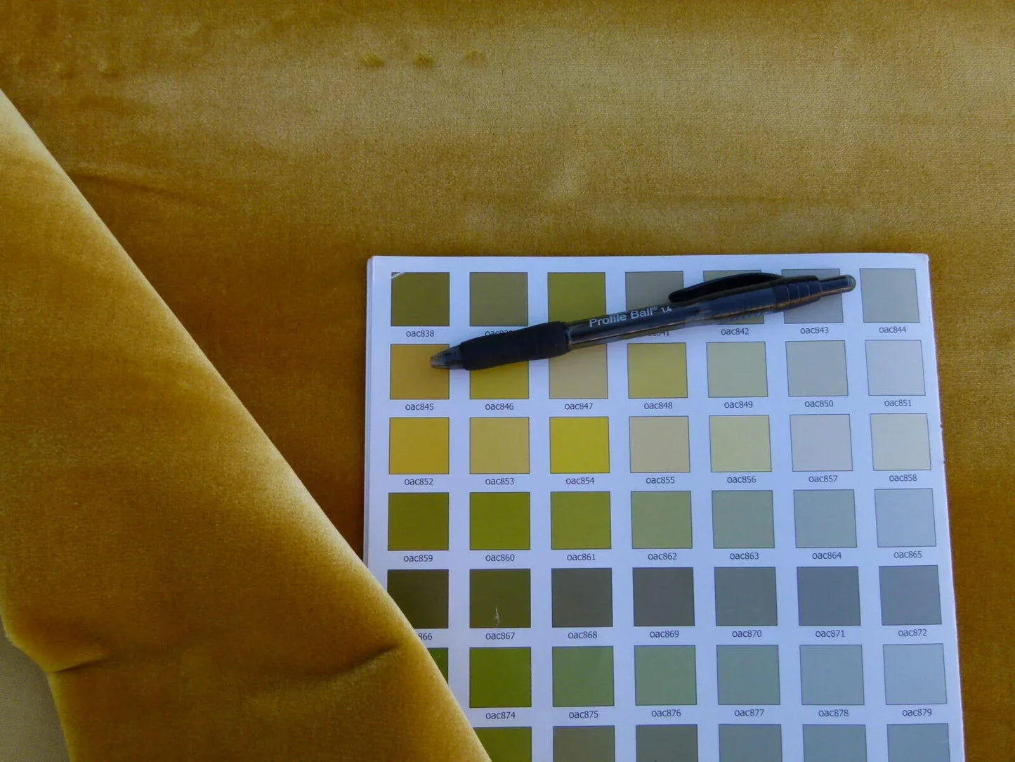 By Yard Scalamandre Pisanello Silk Velvet Giallo Sole Gold MSRP USD 558/Y