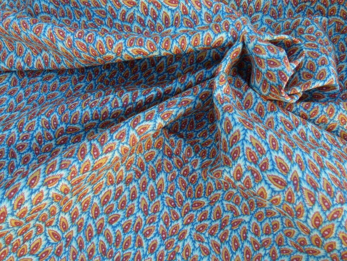 By Yard Scalamandre Les Feuilles Feathers Flowers Gw Blue/gold Red Orange  Animal Skin Bird Feather Mid-Century MSRP $200+/Y