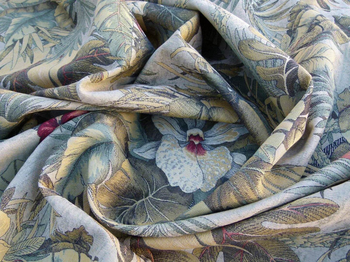 By Yard Scalamandre Sao Paulo Gw Tropical Foliage Flower Brazil Red Green Old World Weavers MSRP USD 256/Y