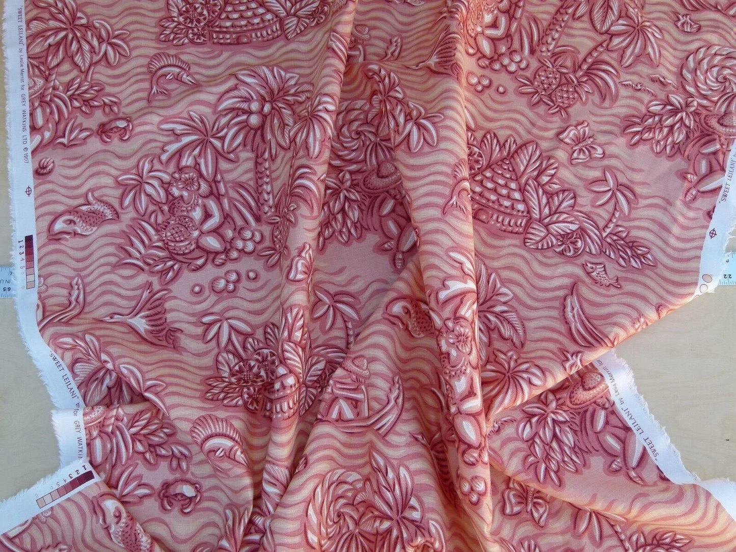 1.625y Scalamandre Sweet Leilani Rose Grey Watkins MSRP USD 96/Y