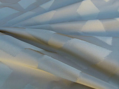 Scalamandre Polygon Champagne Gold Cream Watkins Brilliant Cream Silk Cotton Old World Weavers MSRP USD 260/Y