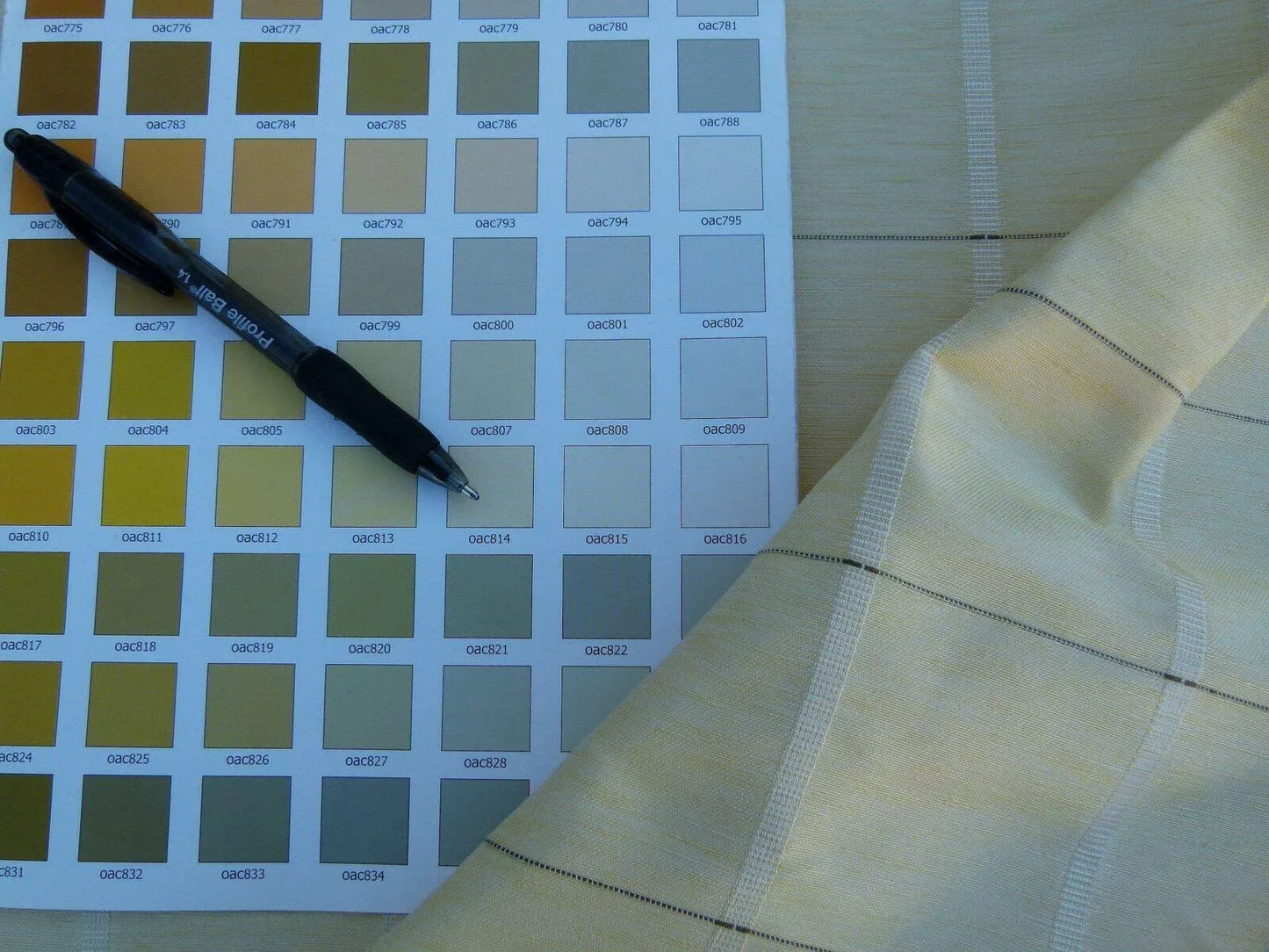 Scalamandre Jackson Square Cream Watkins Silk Linen Plaid MSRP USD 112/Y