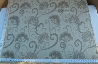 Scalamandre Slovenia Grey Watkins Taupe Big Flower Chenille Heavy! Old World Weavers MSRP USD 290/Y