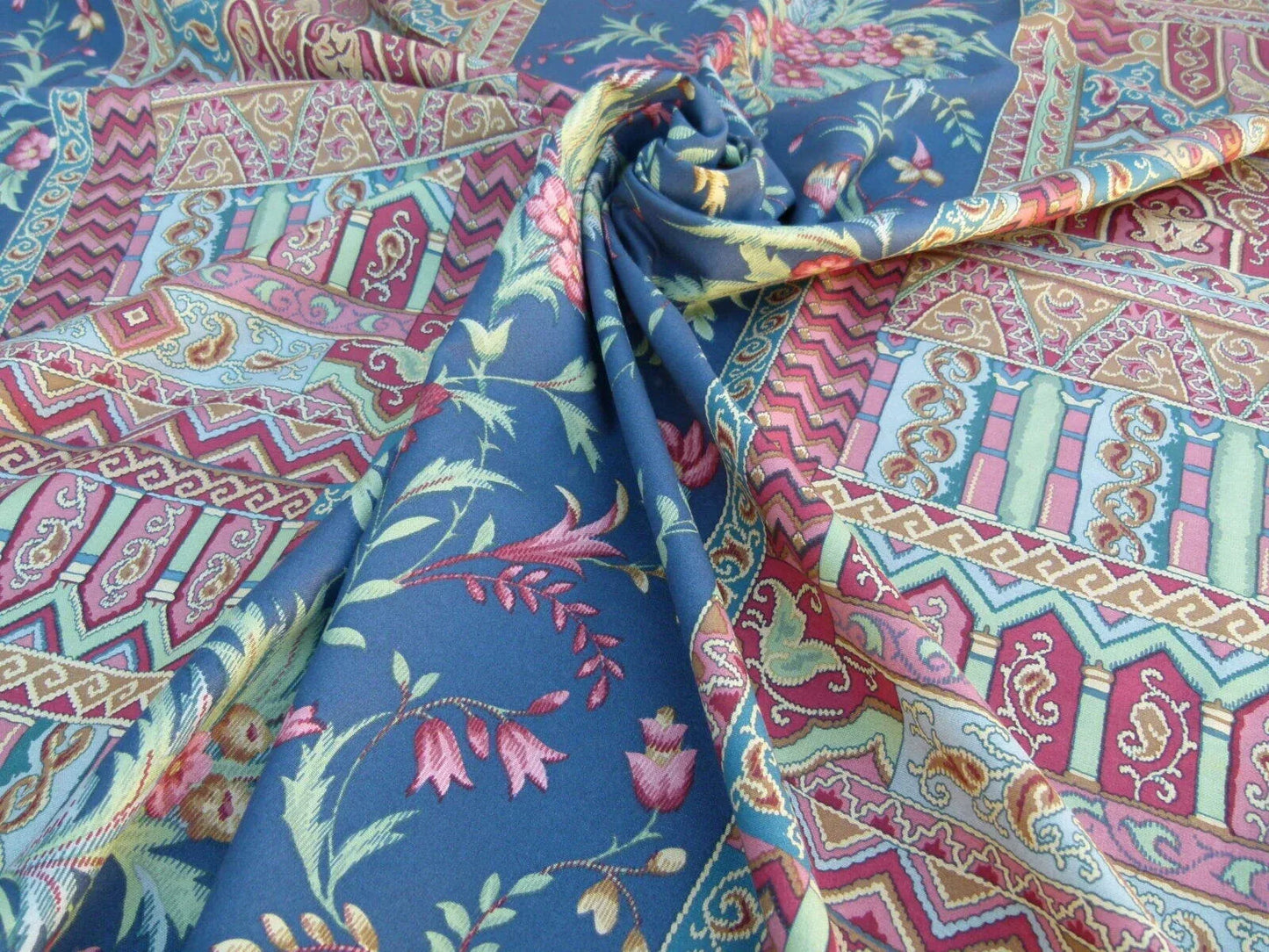 Scalamandre Sultanabad Fonthill Black Turkish Print Blue Old World Weavers MSRP USD 204/Y