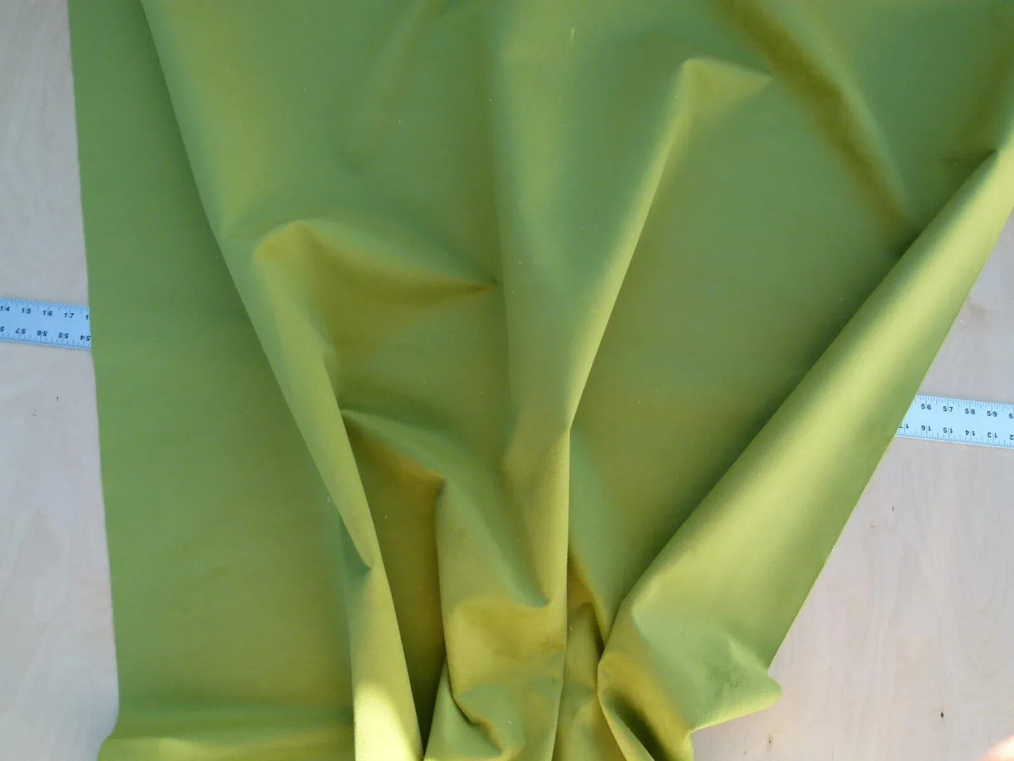 Scalamandre Open Leaf Rich Saturated Green Old World Weavers MSRP USD 170/Y