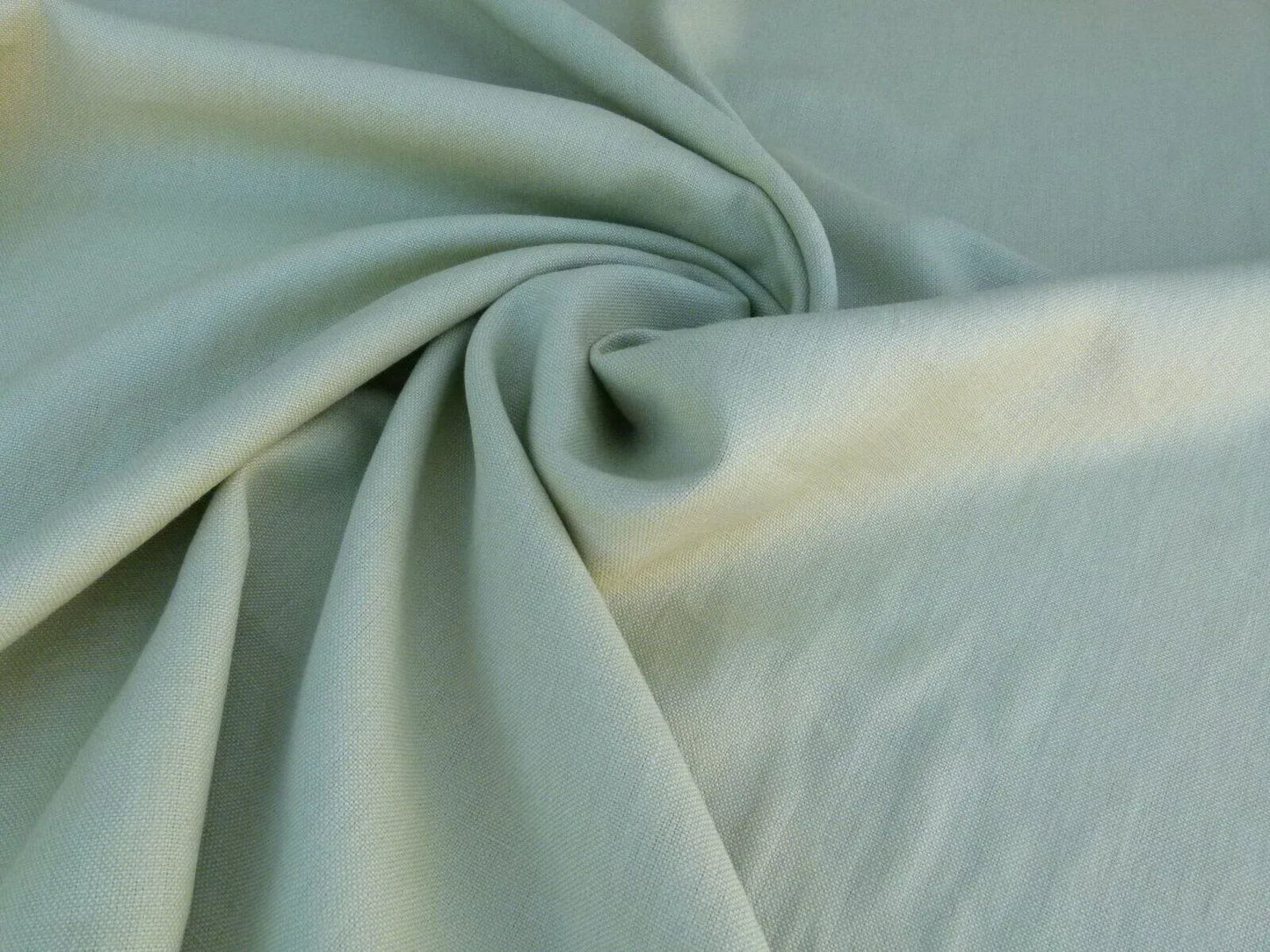 Scalamandre Isi Verdegiallo Chiaro Light Green 100% Linen MSRP USD 138/yd Old World Weavers