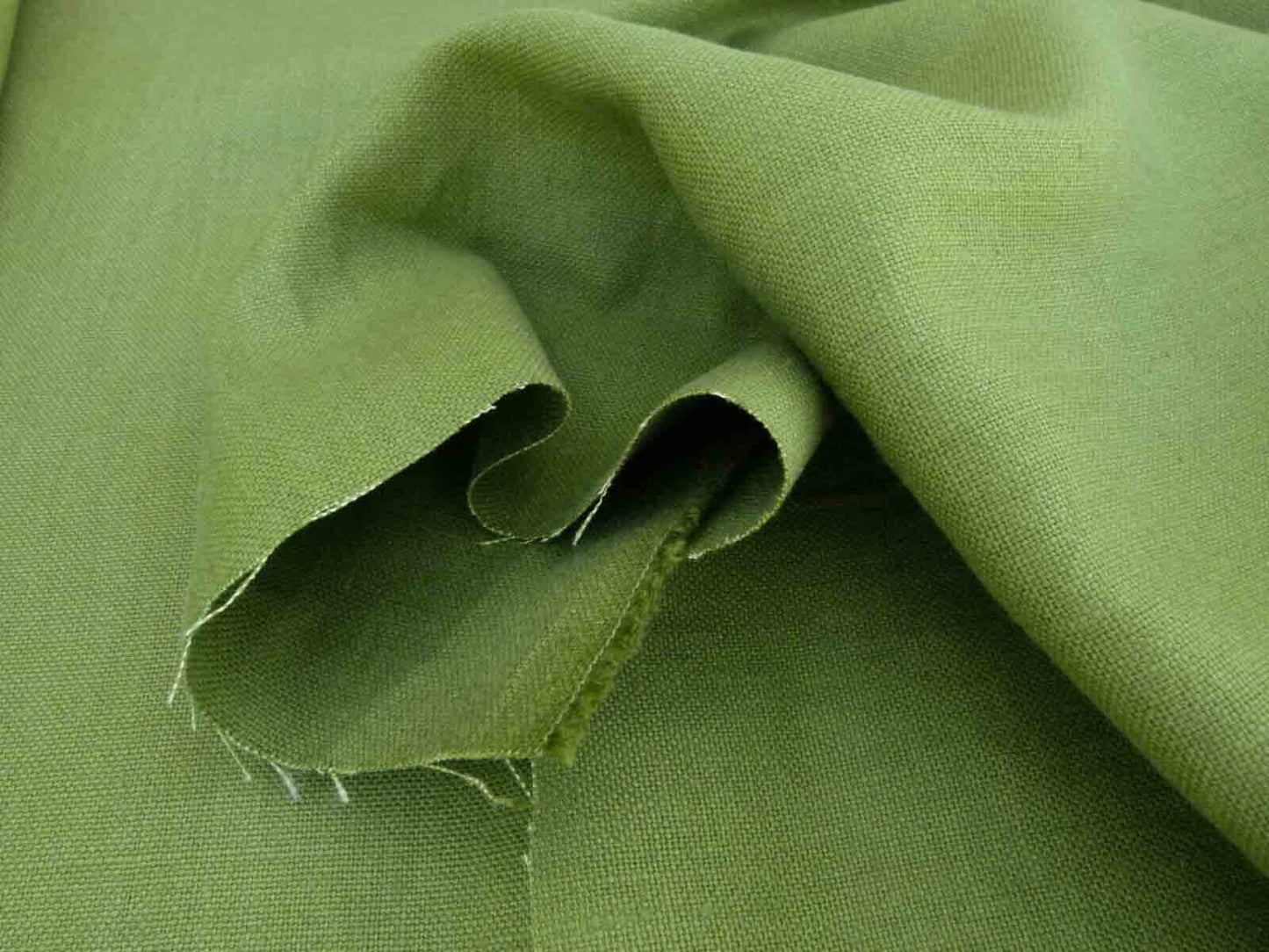 Scalamandre Isi Verde Oliva Olive Green 100% Linen MSRP USD 138/yd Old World Weavers