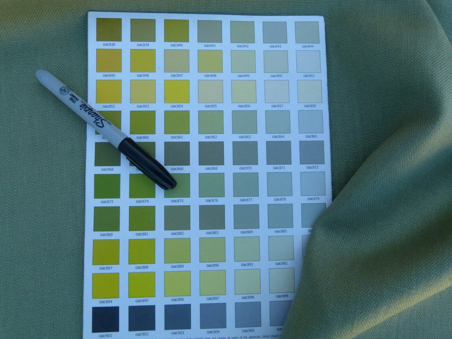 Scalamandre Isi Verde  Green 100% Linen MSRP USD 138/yd Old World Weavers