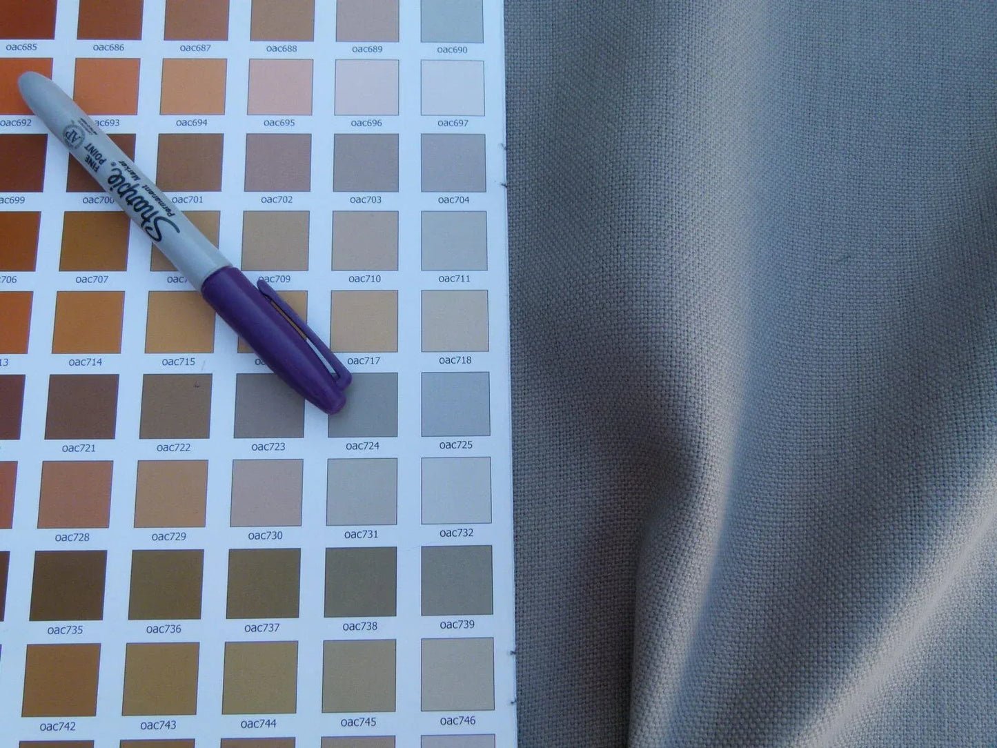 Scalamandre Isi Tortora Grey Beige 100% Linen MSRP USD 138/yd Old World Weavers