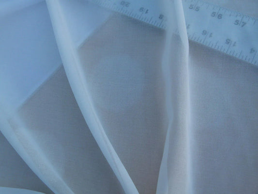 Bty Clarence House 100% Cotton Sheer With Polka Dots Blanc #1527