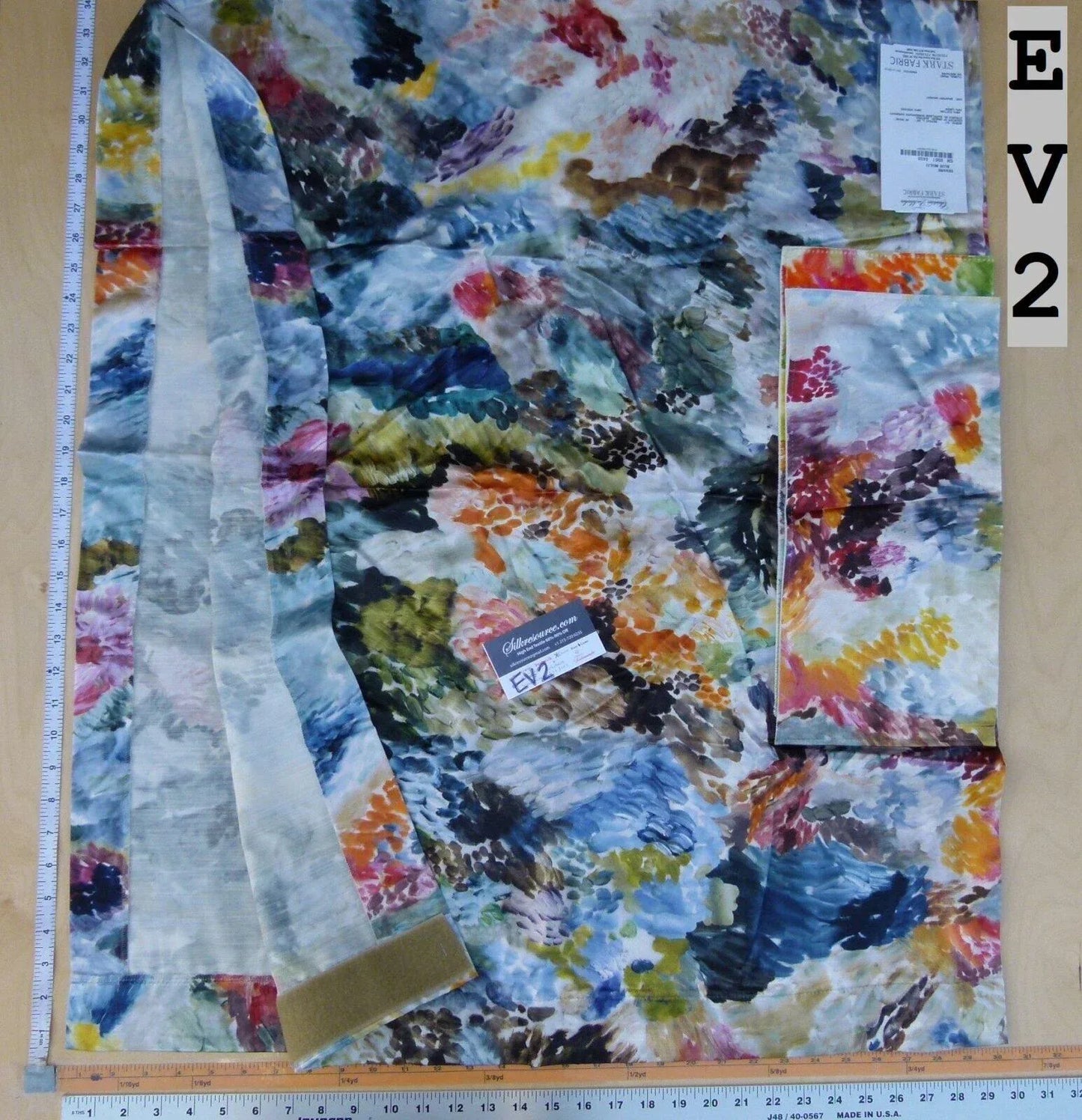 1 Ev2 2yx29"w Scalamandre Oeuvre Blue Multi Abstract