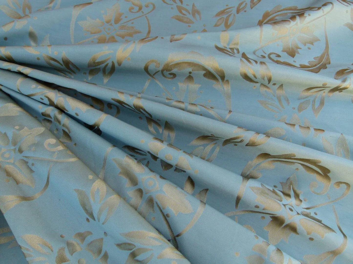 Scalamandre Navonna Reseda Blue Green Neoclassical Silk Lampas Medallion Crest MSRP USD 444/yard  Old World Weavers