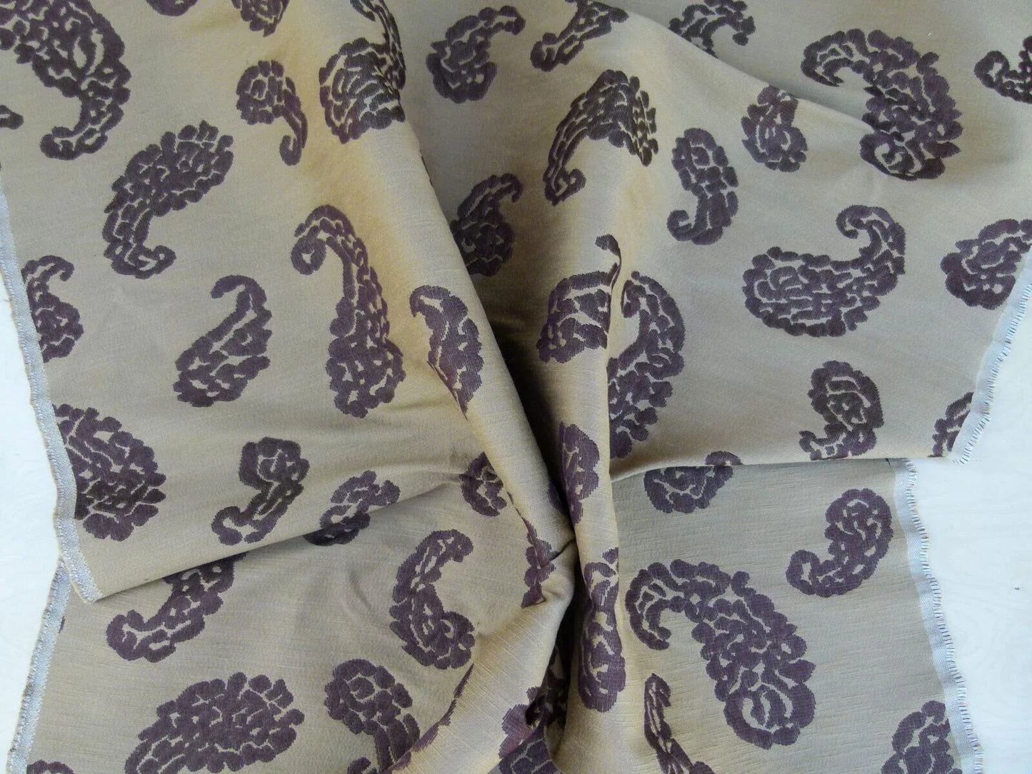 Scalamandre Katmandu Marrone Brown Chocolate Hazelnut Gold Silk Lampas Paisley MSRP USD 364