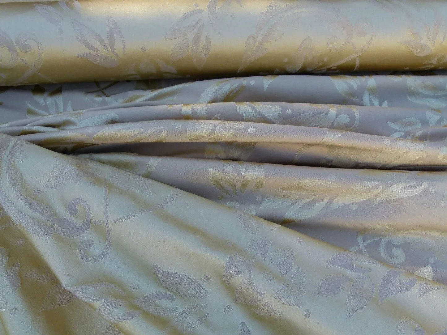 Scalamandre Navonna Pale Taupe Neoclassical Silk Lampas Medallion Crest MSRP USD 444/yard Old World Weavers