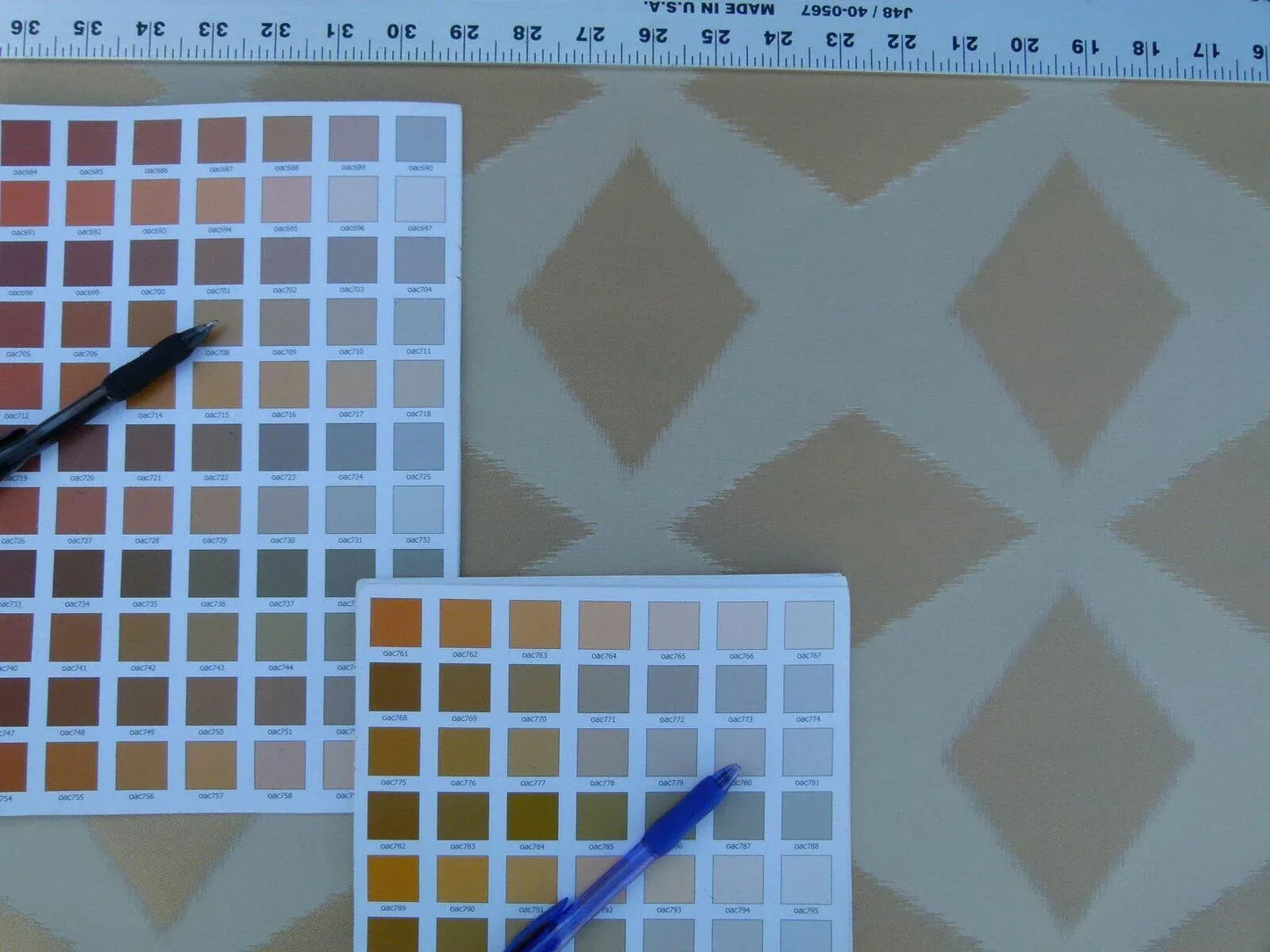 Scalamandre Polygon "gold" Watkins Brilliant Cream Silk Cotton Old World Weavers MSRP USD 260/Y