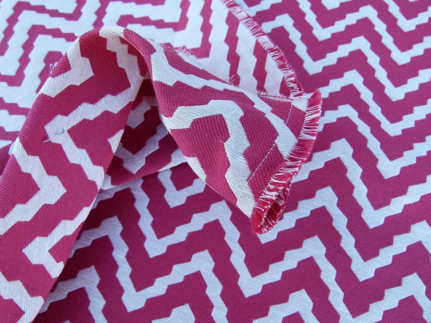 Scalamandre Chantico Chevron Lattice Flamingo Pink White Linen Cotton Woven Old World Weavers Chevron MSRP USD 198/Y