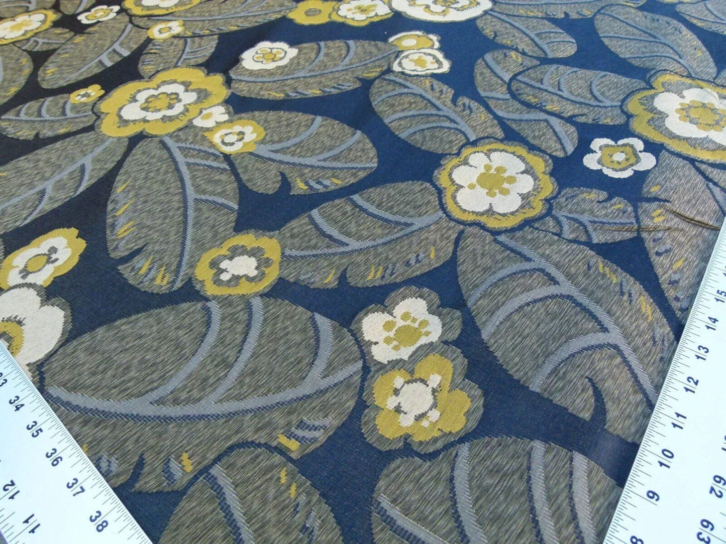 By Yd Scalamandre S.S. Seacloud Grey Watkins Black Gold Heavy Flower MSRP USD 440Y