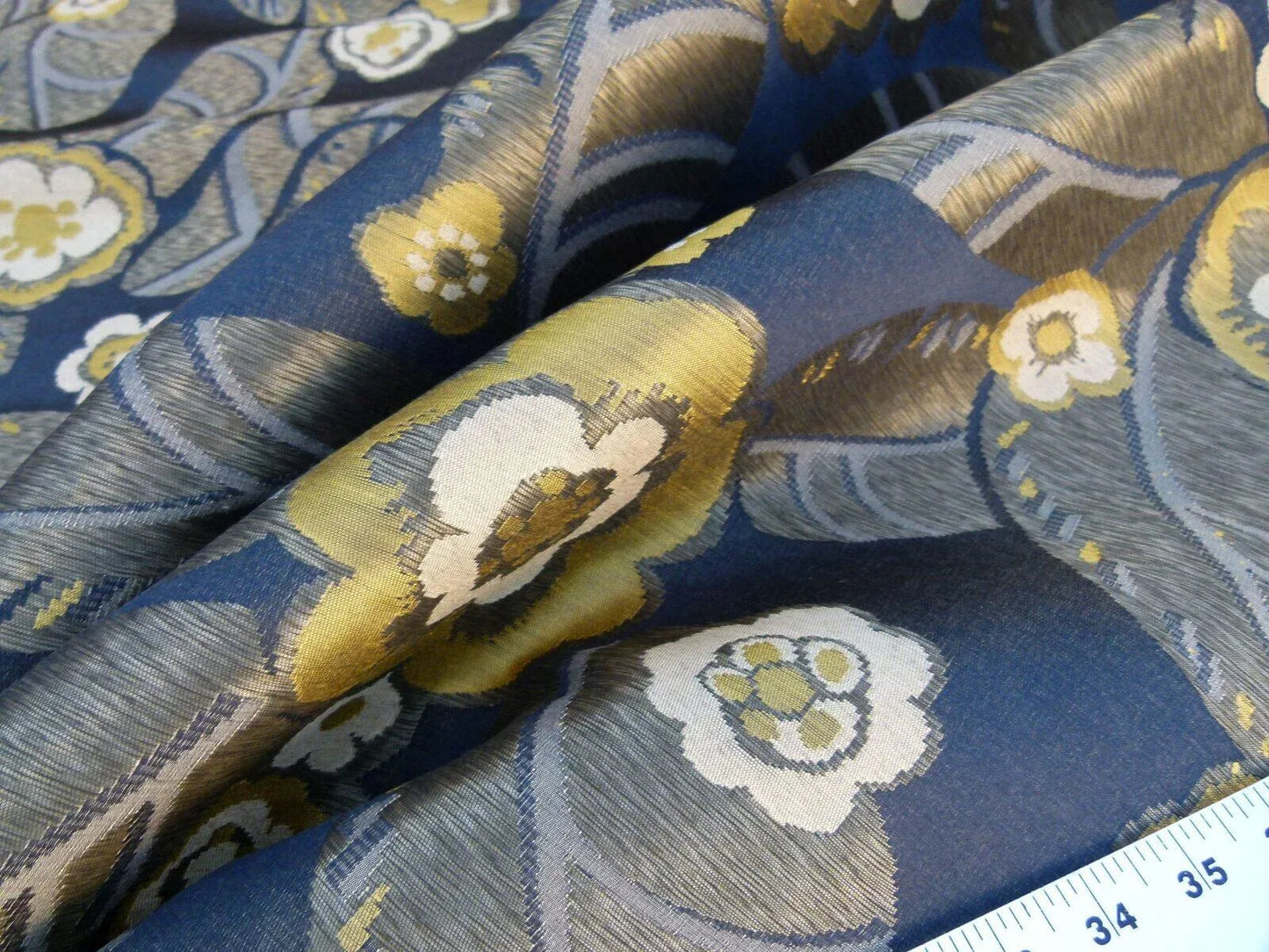 By Yd Scalamandre S.S. Seacloud Grey Watkins Black Gold Heavy Flower MSRP USD 440Y