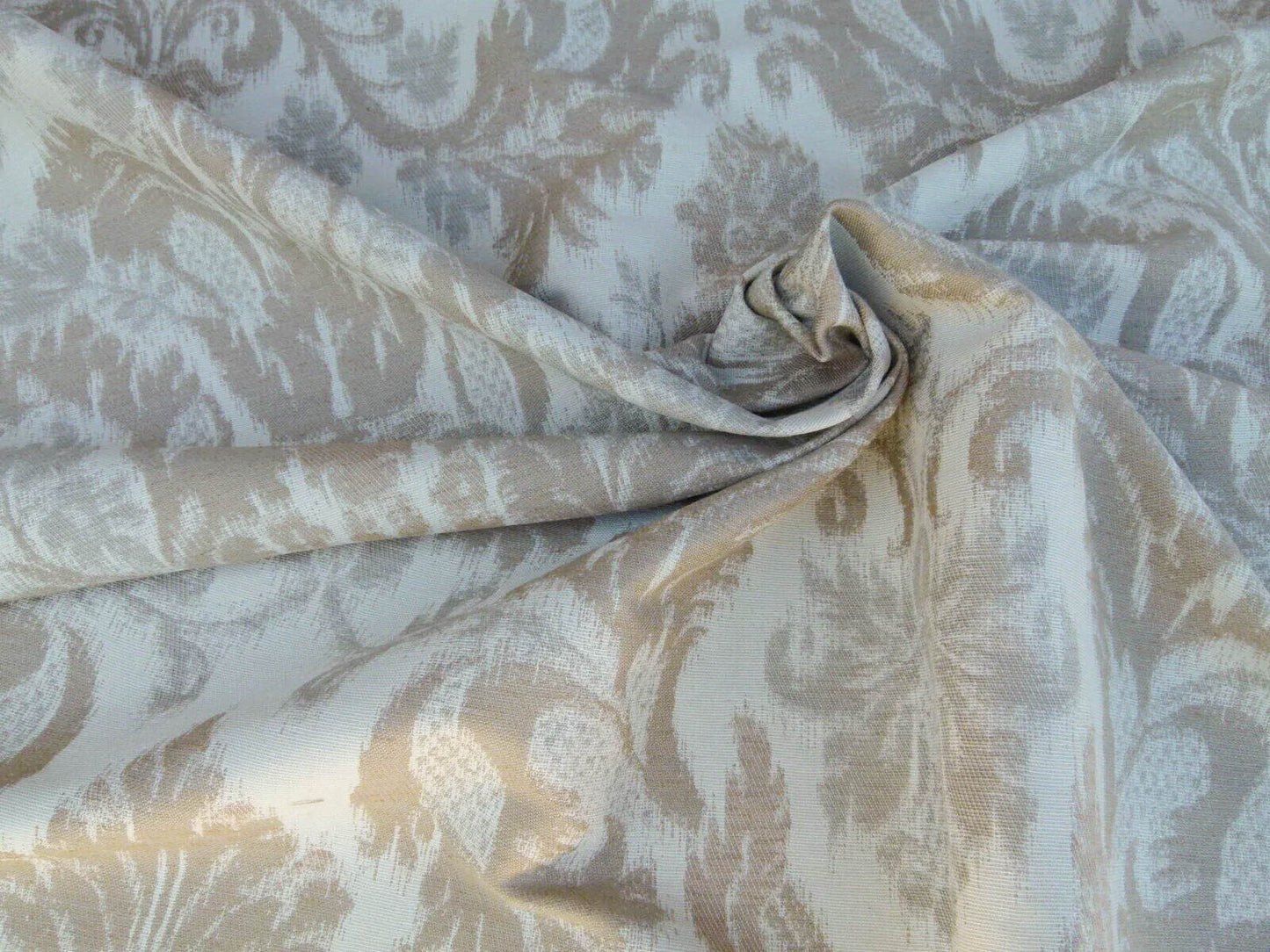 Scalamandre Renaissance Hardy Damask Beiges On Crème White Cotton Viscose French Court MSRP USD 218/Y