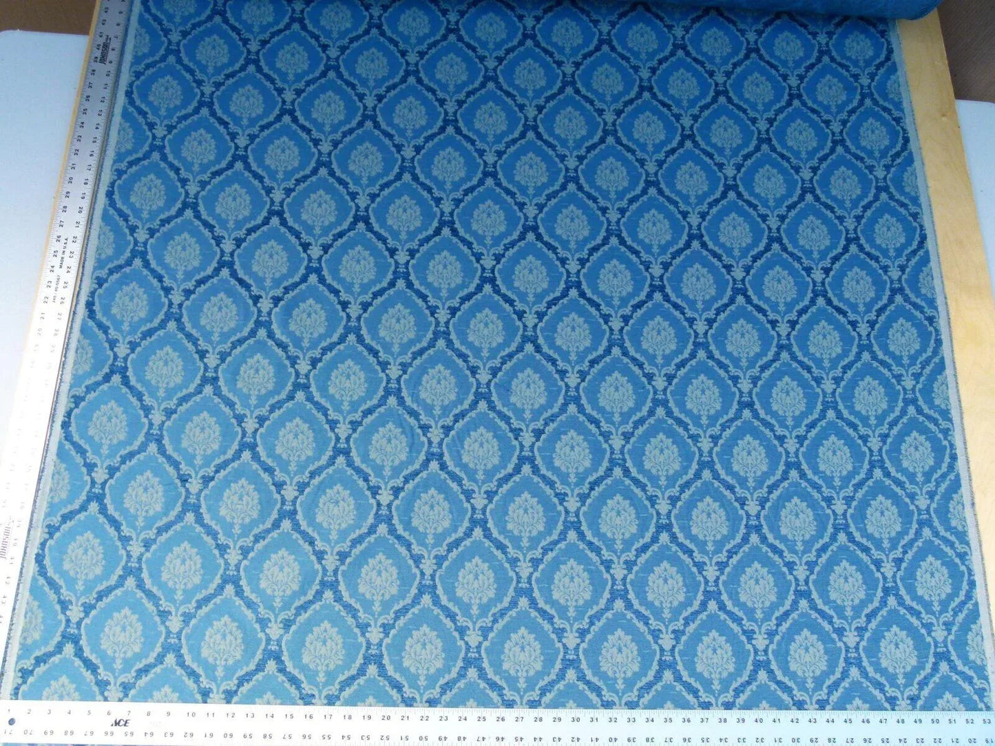 Scalamandre Ecussons Blue Classic Medallion Renaissance Artichoke Damask Woven Heavy MSRP USD 480/Y