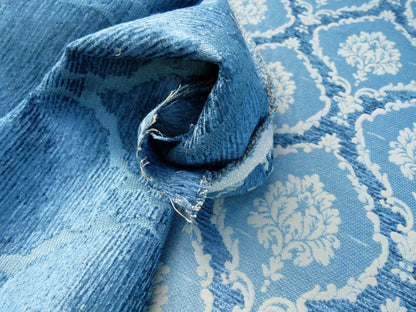 Scalamandre Ecussons Blue Classic Medallion Renaissance Artichoke Damask Woven Heavy MSRP USD 480/Y