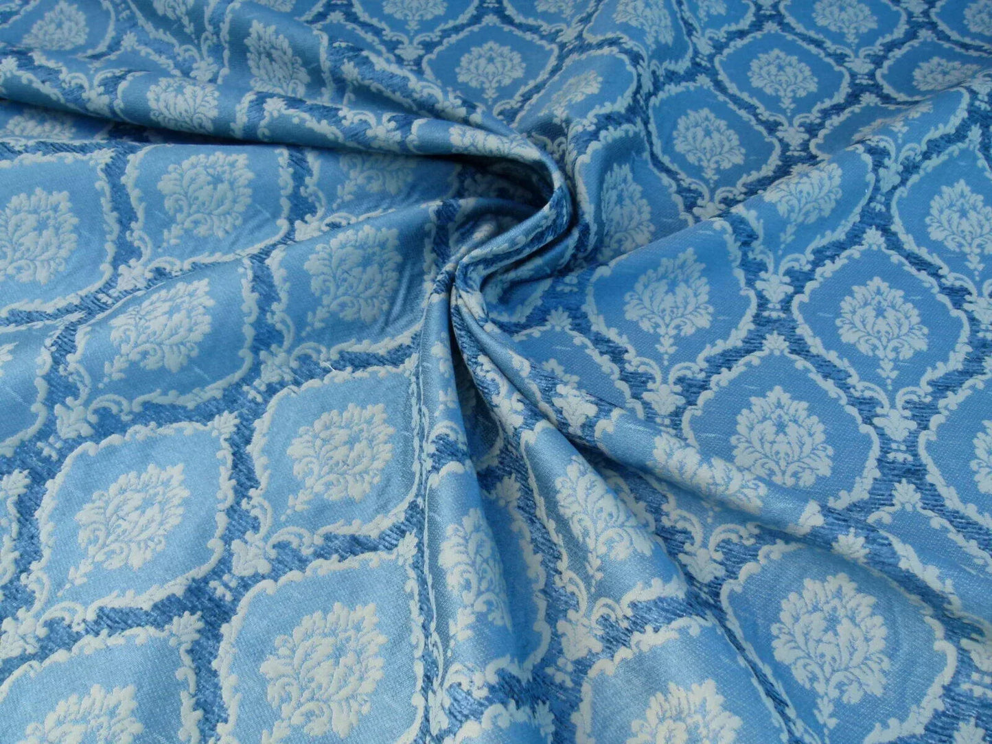 Scalamandre Ecussons Blue Classic Medallion Renaissance Artichoke Damask Woven Heavy MSRP USD 480/Y